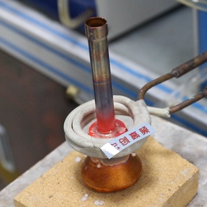 高頻感應(yīng)釬焊設(shè)備對比其他焊接設(shè)備的好處